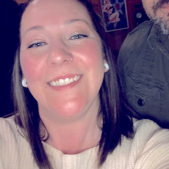 Meet your Posher, Colette - Picture 1 of 1